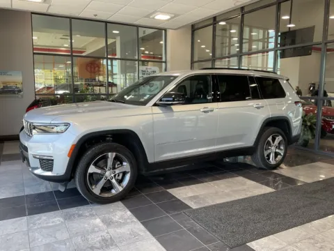 Another view of 2024 Jeep Grand Cherokee L Limited for sale in Kansas City, MO at Jay Wolfe Toyota