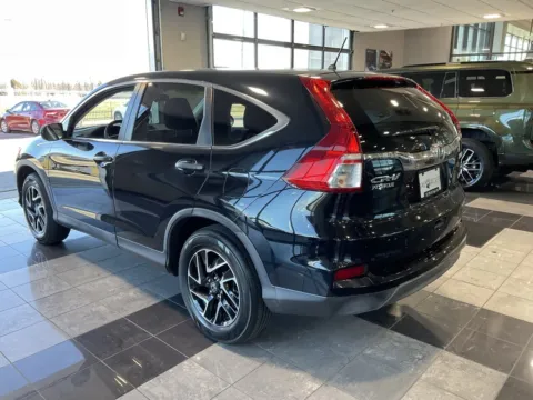 More photos of 2016 Honda CR-V SE at Jay Wolfe Toyota, MO