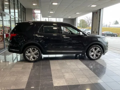 More photos of 2019 Ford Explorer Limited at Jay Wolfe Toyota, MO