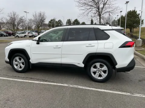 More photos of 2021 Toyota RAV4 Hybrid XLE at Jay Wolfe Toyota, MO