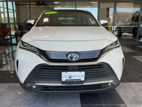 Photos of 2022 Toyota Venza Limited for sale in Kansas City, MO at Jay Wolfe Toyota