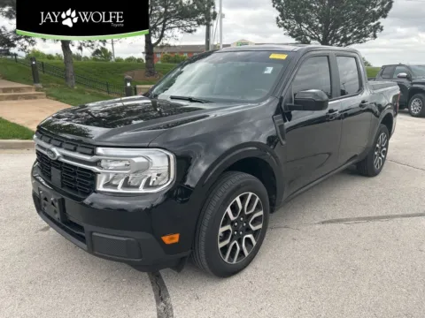 Black 2024 Ford Maverick Lariat for sale in Kansas City, MO