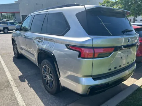 More photos of 2023 Toyota Sequoia Platinum at Jay Wolfe Toyota, MO
