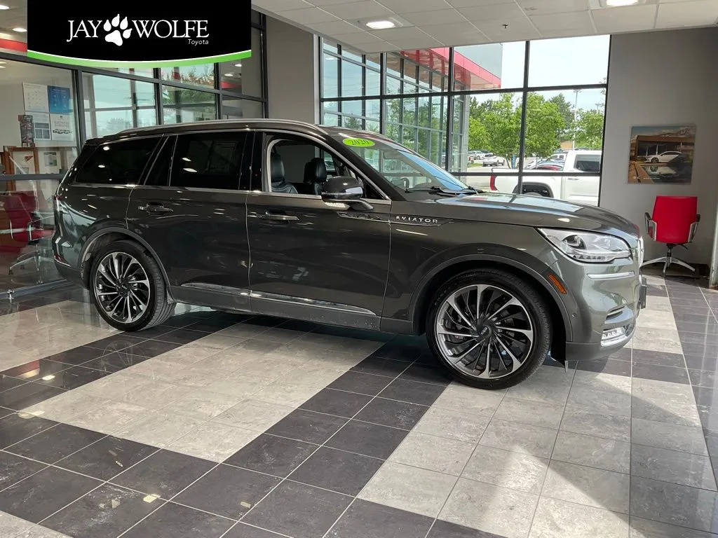 Gray 2020 Lincoln Aviator Reserve for sale in Kansas City, MO