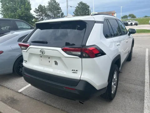 More photos of 2020 Toyota RAV4 XLE at Jay Wolfe Toyota, MO