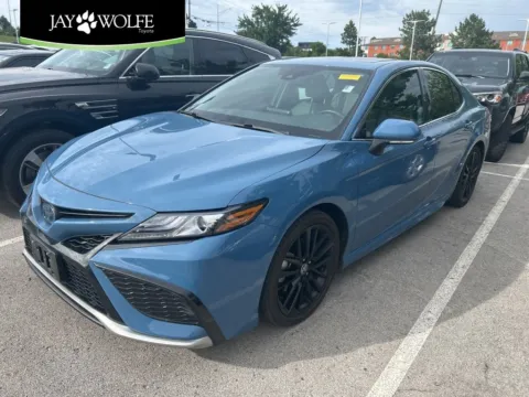 Blue 2023 Toyota Camry Hybrid XSE for sale in Kansas City, MO