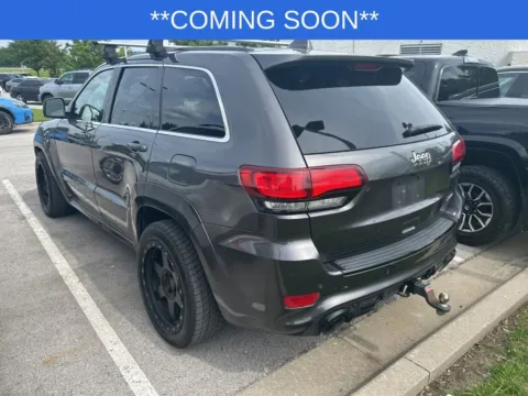 More photos of 2015 Jeep Grand Cherokee SRT at Jay Wolfe Toyota, MO