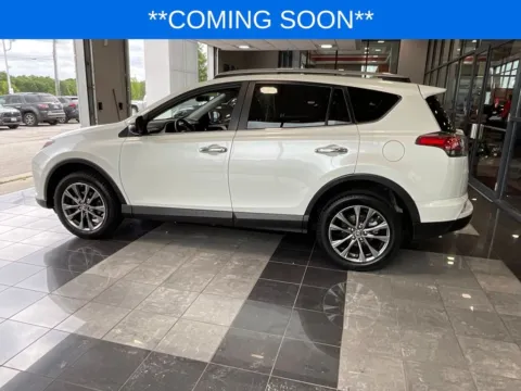 More photos of 2018 Toyota RAV4 Limited at Jay Wolfe Toyota, MO