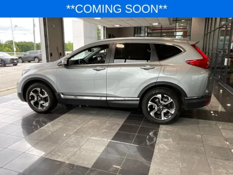 More photos of 2017 Honda CR-V Touring at Jay Wolfe Toyota, MO