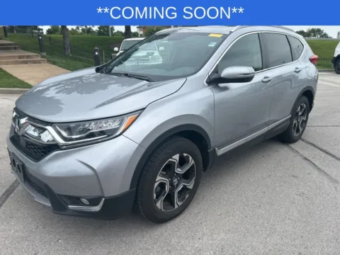 Silver 2017 Honda CR-V Touring for sale in Kansas City, MO