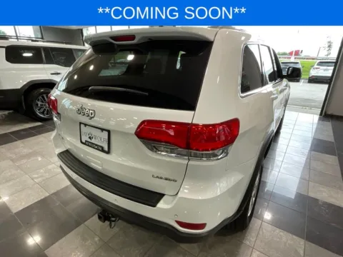 More photos of 2018 Jeep Grand Cherokee Laredo E at Jay Wolfe Toyota, MO