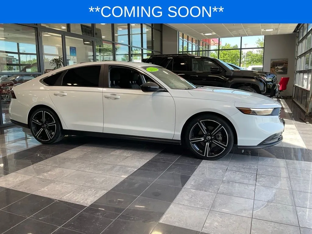 White 2025 Honda Accord Hybrid Sport for sale in Kansas City, MO