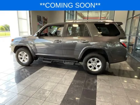 More photos of 2018 Toyota 4Runner SR5 Premium at Jay Wolfe Toyota, MO
