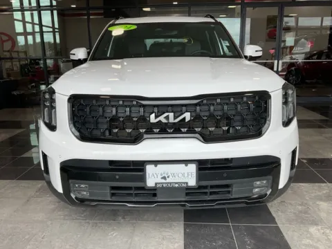 Photos of 2024 Kia Telluride SX X-Line for sale in Kansas City, MO at Jay Wolfe Toyota