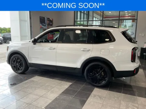 More photos of 2024 Kia Telluride SX X-Line at Jay Wolfe Toyota, MO