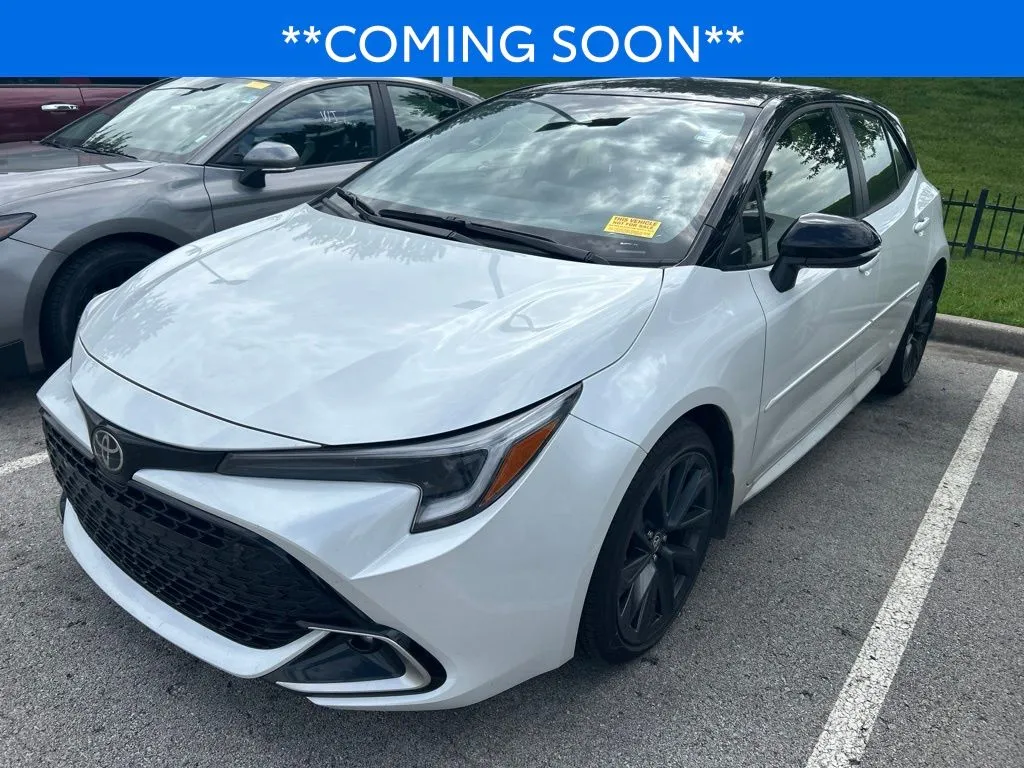 White 2026 Toyota Corolla Hatchback XSE for sale in Kansas City, MO