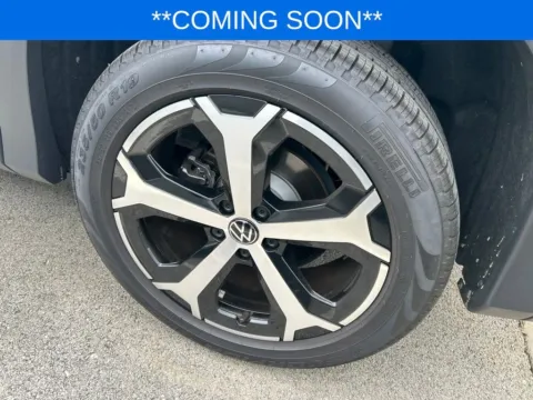 More photos of 2025 Volkswagen Tiguan 2.0T SE at Jay Wolfe Toyota, MO