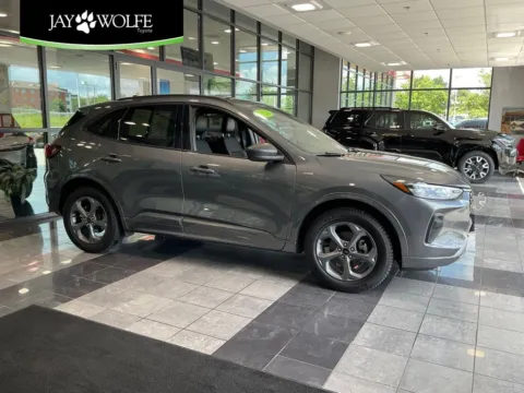 Gray 2024 Ford Escape ST-Line for sale in Kansas City, MO