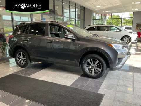 Gray 2016 Toyota RAV4 XLE for sale in Kansas City, MO
