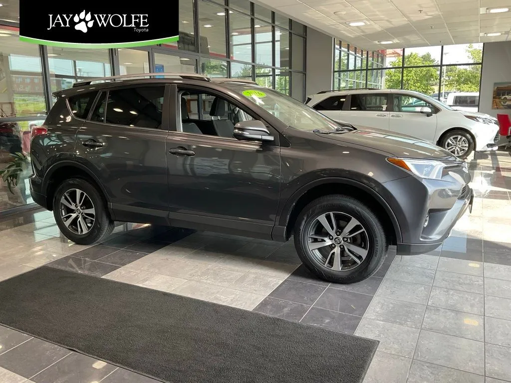 Gray 2016 Toyota RAV4 XLE for sale in Kansas City, MO
