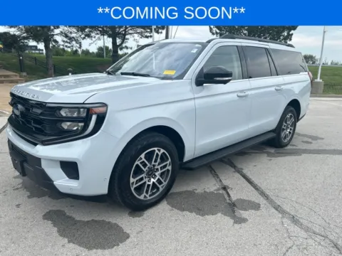 Silver 2025 Ford Expedition Max Active for sale in Kansas City, MO