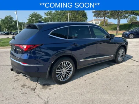 More photos of 2024 Acura MDX Advance at Jay Wolfe Toyota, MO