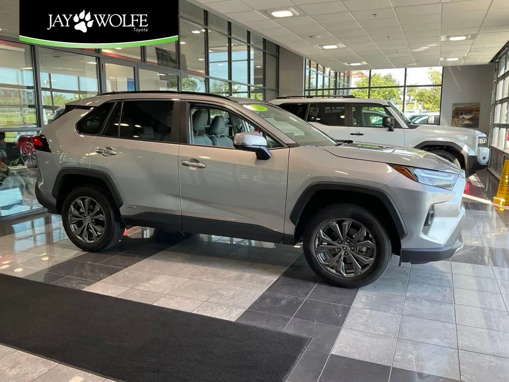 Silver 2025 Toyota RAV4 Hybrid Limited for sale in Kansas City, MO