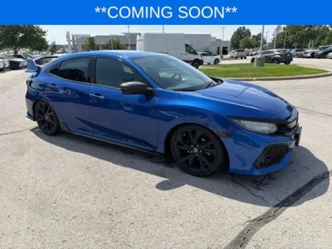 More photos of 2017 Honda Civic Sport Touring at Jay Wolfe Toyota, MO