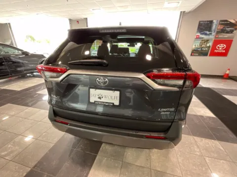 More photos of 2021 Toyota RAV4 Limited at Jay Wolfe Toyota, MO