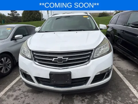 Photos of 2016 Chevrolet Traverse LT for sale in Kansas City, MO at Jay Wolfe Toyota