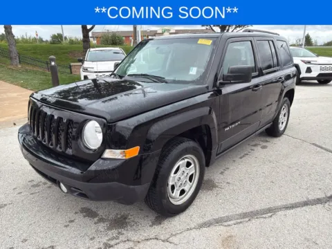 Black 2016 Jeep Patriot Sport for sale in Kansas City, MO
