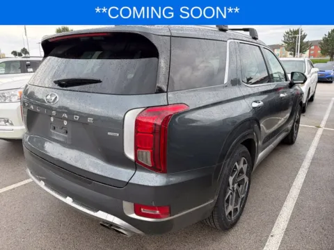 More photos of 2022 Hyundai Palisade Calligraphy at Jay Wolfe Toyota, MO