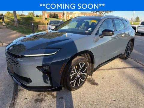 Blue 2025 Toyota Crown Signia XLE for sale in Kansas City, MO