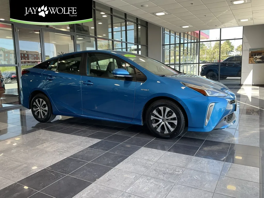 2022 Toyota Prius XLE AWD-e for sale in Kansas City, MO