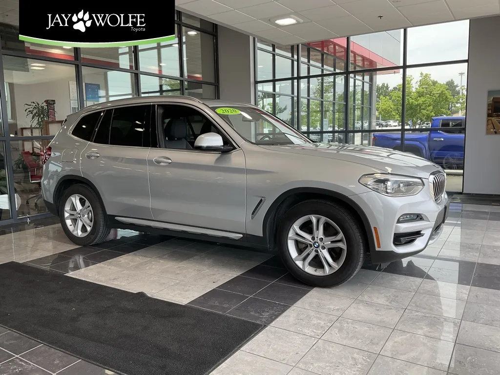 Silver 2020 BMW X3 xDrive30i for sale in Kansas City, MO