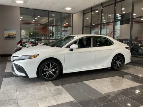 Another view of 2023 Toyota Camry SE for sale in Kansas City, MO at Jay Wolfe Toyota