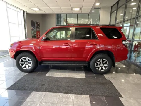 More photos of 2024 Toyota 4Runner TRD Off-Road Premium at Jay Wolfe Toyota, MO