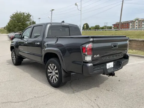 More photos of 2020 Toyota Tacoma Limited at Jay Wolfe Toyota, MO
