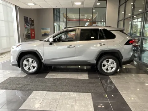 More photos of 2019 Toyota RAV4 XLE at Jay Wolfe Toyota, MO