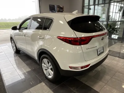 More photos of 2019 Kia Sportage LX at Jay Wolfe Toyota, MO
