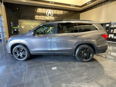 More photos of 2022 Honda Pilot Special Edition at Jay Wolfe Acura, MO