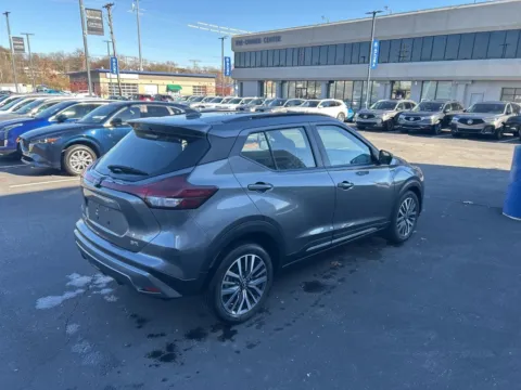 More photos of 2024 Nissan Kicks SR at Jay Wolfe Acura, MO