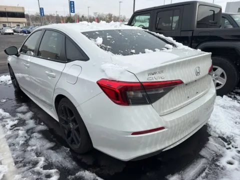 More photos of 2024 Honda Civic Sedan Sport at Jay Wolfe Acura, MO