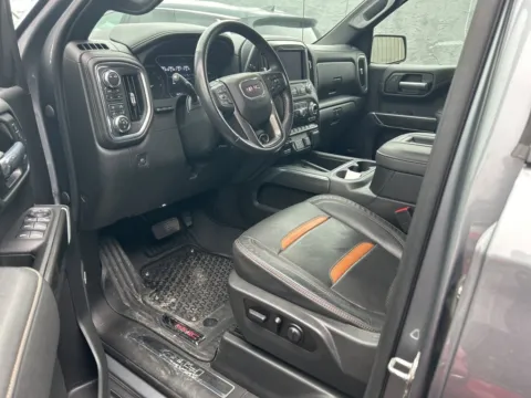 More photos of 2021 GMC Sierra 1500 AT4 at Jay Wolfe Acura, MO