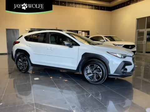 White 2024 Subaru Crosstrek Premium for sale in Kansas City, MO