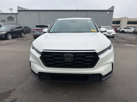 Photos of 2023 Honda CR-V EX-L for sale in Kansas City, MO at Jay Wolfe Acura