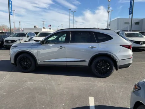 More photos of 2026 Acura MDX w/A-Spec Advance Package at Jay Wolfe Acura, MO