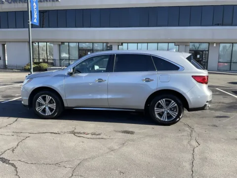 More photos of 2019 Acura MDX 3.5L at Jay Wolfe Acura, MO