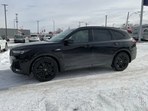 More photos of 2026 Acura MDX w/A-Spec Advance Package at Jay Wolfe Acura, MO