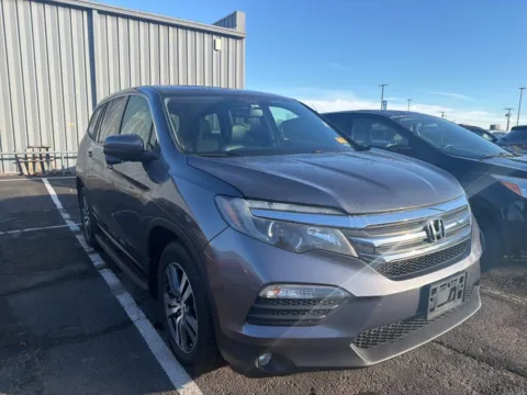 Photos of 2016 Honda Pilot EX-L for sale in Kansas City, MO at Jay Wolfe Acura